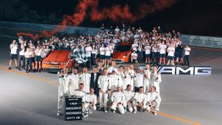 Picture of the entire Nardo long-distance record team