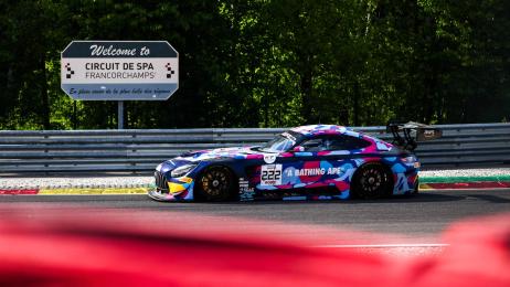 Mercedes-AMG GT bei den 24h von Spa auf der Rennstrecke