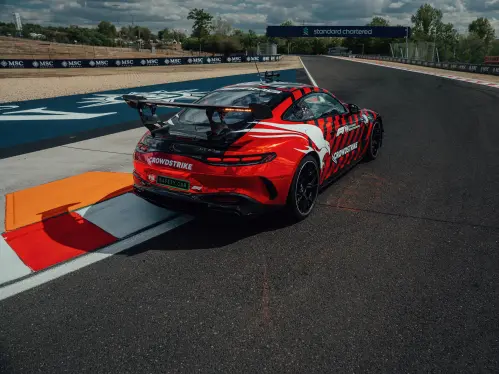 Safety Car on the track