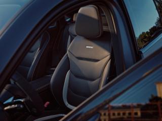 Seats in the Mercedes-AMG GLC 53 4MATIC+ Coupé