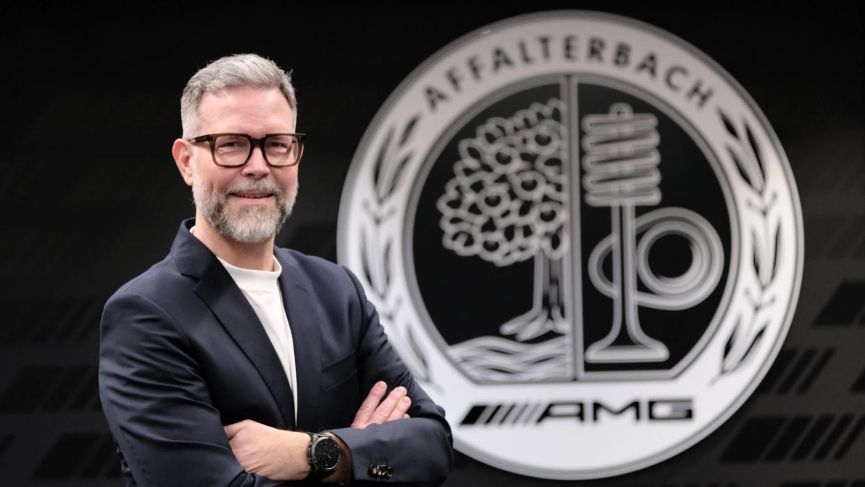 Uwe Renz am Steuer eines Mercedes-AMG