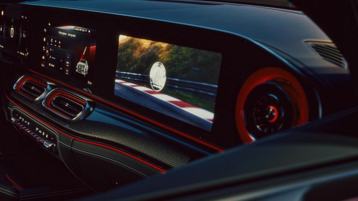 The cockpit of the Mercedes-AMG GLE 63 S Coupé