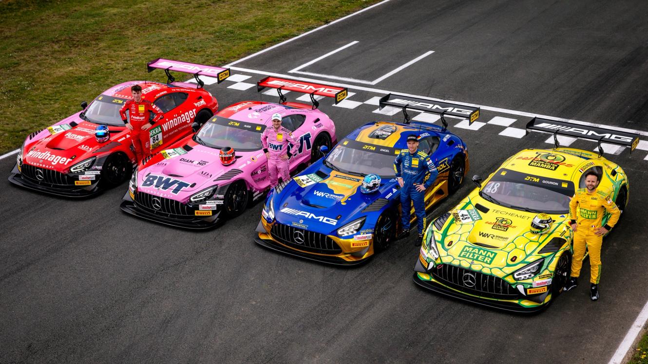 AMG DTM recarrs on the racetrack
