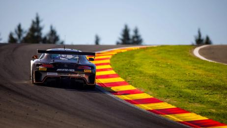 Mercedes-AMG GT bei den 24h von Spa auf der Rennstrecke