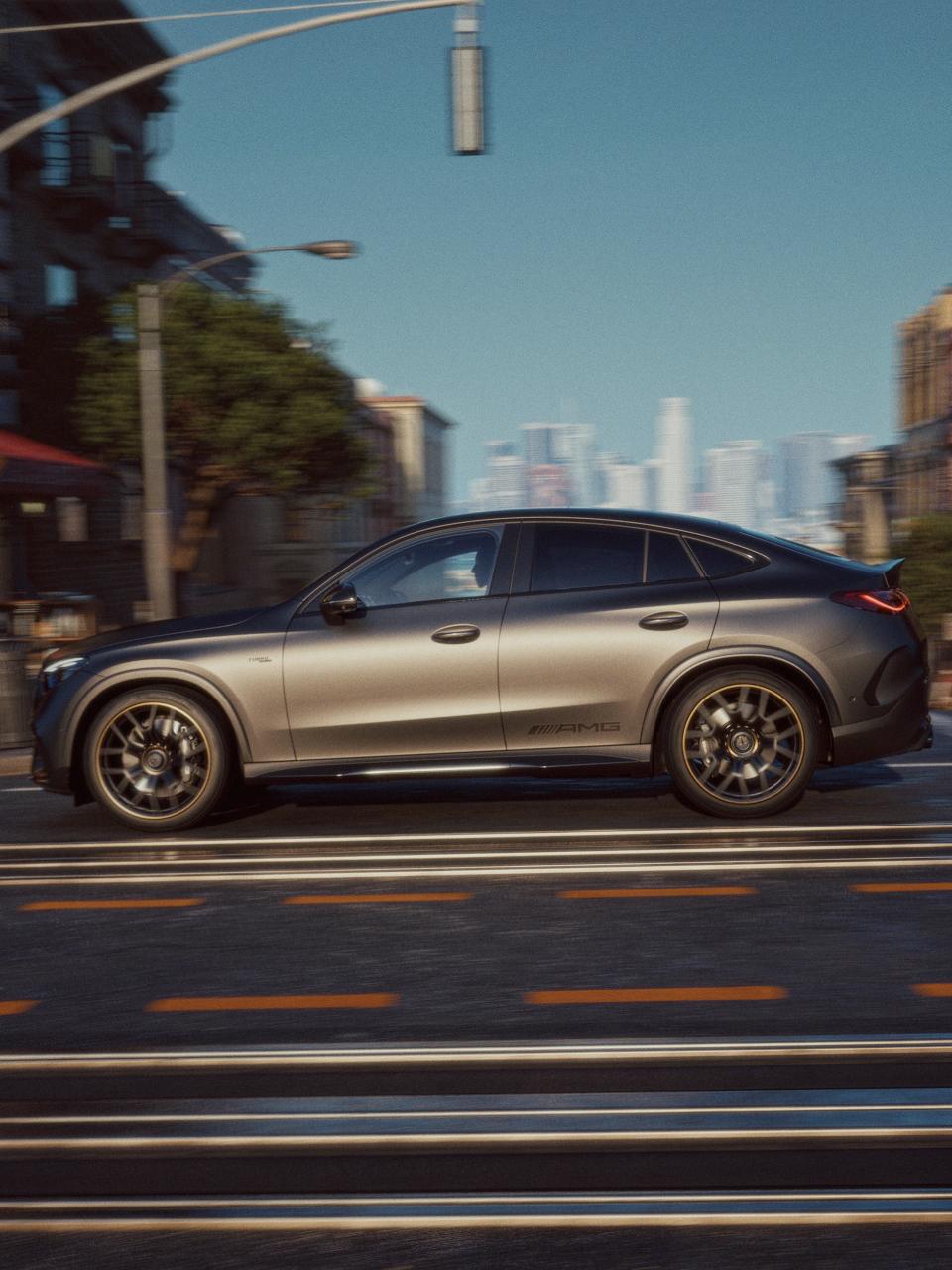 Side view of the Mercedes-AMG GLC 53 4MATIC+ Coupé
