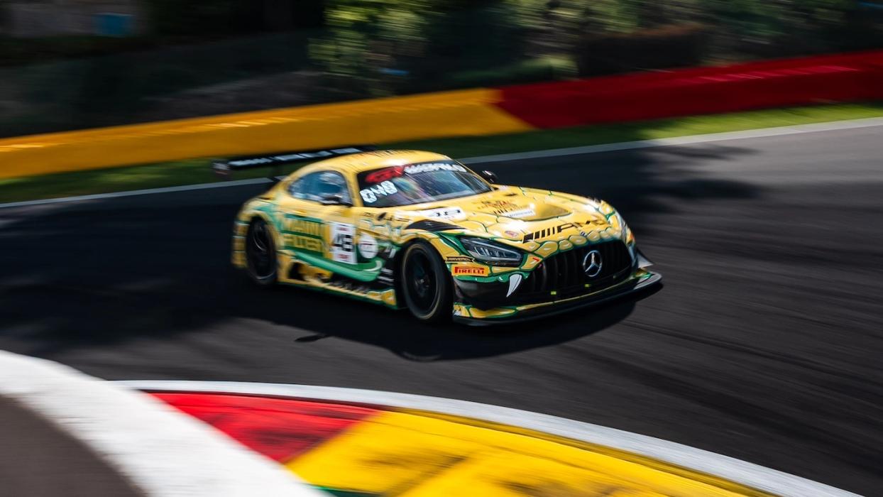 Mercedes-AMG GT bei den 24h von Spa auf der Rennstrecke