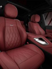 Sitze und Polster der neuen Mercedes-AMG GLE-SUV Arctic Silver MANUFAKTUR Edition