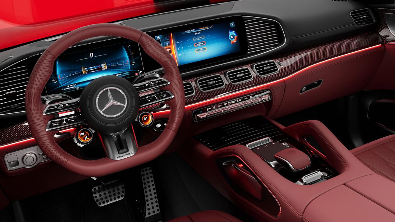 The cockpit of the new Mercedes-AMG GLE-SUV Arctic Silver MANUFAKTUR Edition