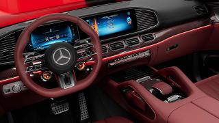 The cockpit of the new Mercedes-AMG GLE-SUV Arctic Silver MANUFAKTUR Edition