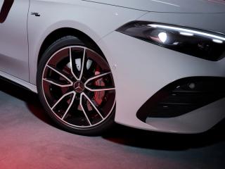 Mercedes-AMG A 35 fender