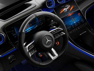 AMG Performance Lenkrad des Mercedes-AMG GLC 63 S E PERFORMANCE.