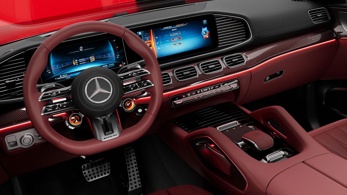 Das Cockpit der neuen Mercedes-AMG GLE-Coupé Arctic Silver MANUFAKTUR Edition